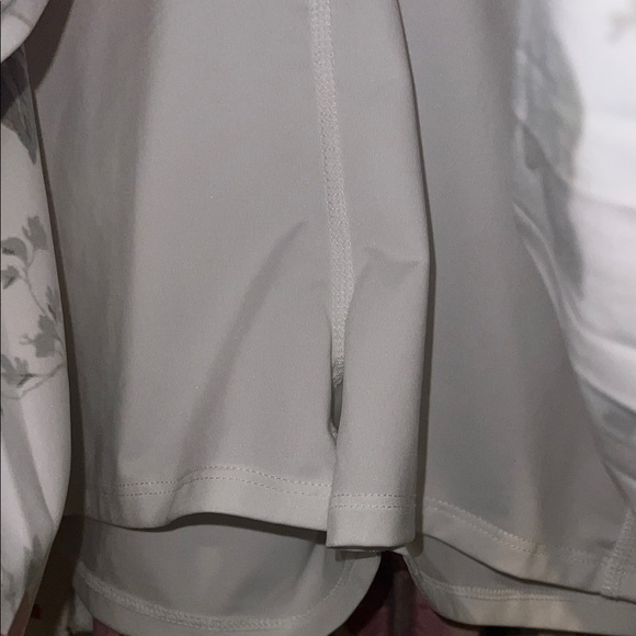 Laura Ashley Floral Mini Skirt in Pink and Cream - Picture 4 of 7